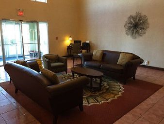Seasons Inn & Suites Highland Extérieur photo