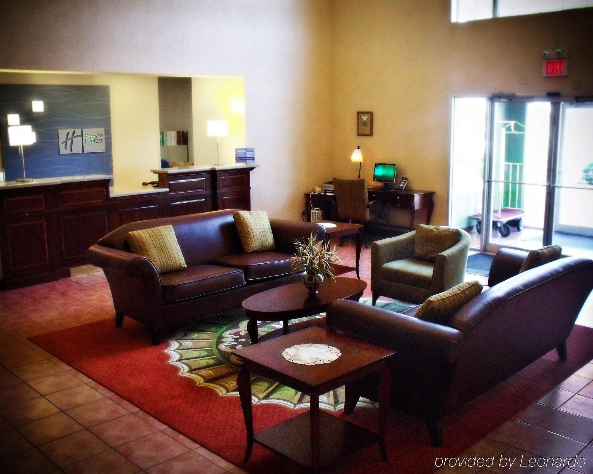 Seasons Inn & Suites Highland Intérieur photo