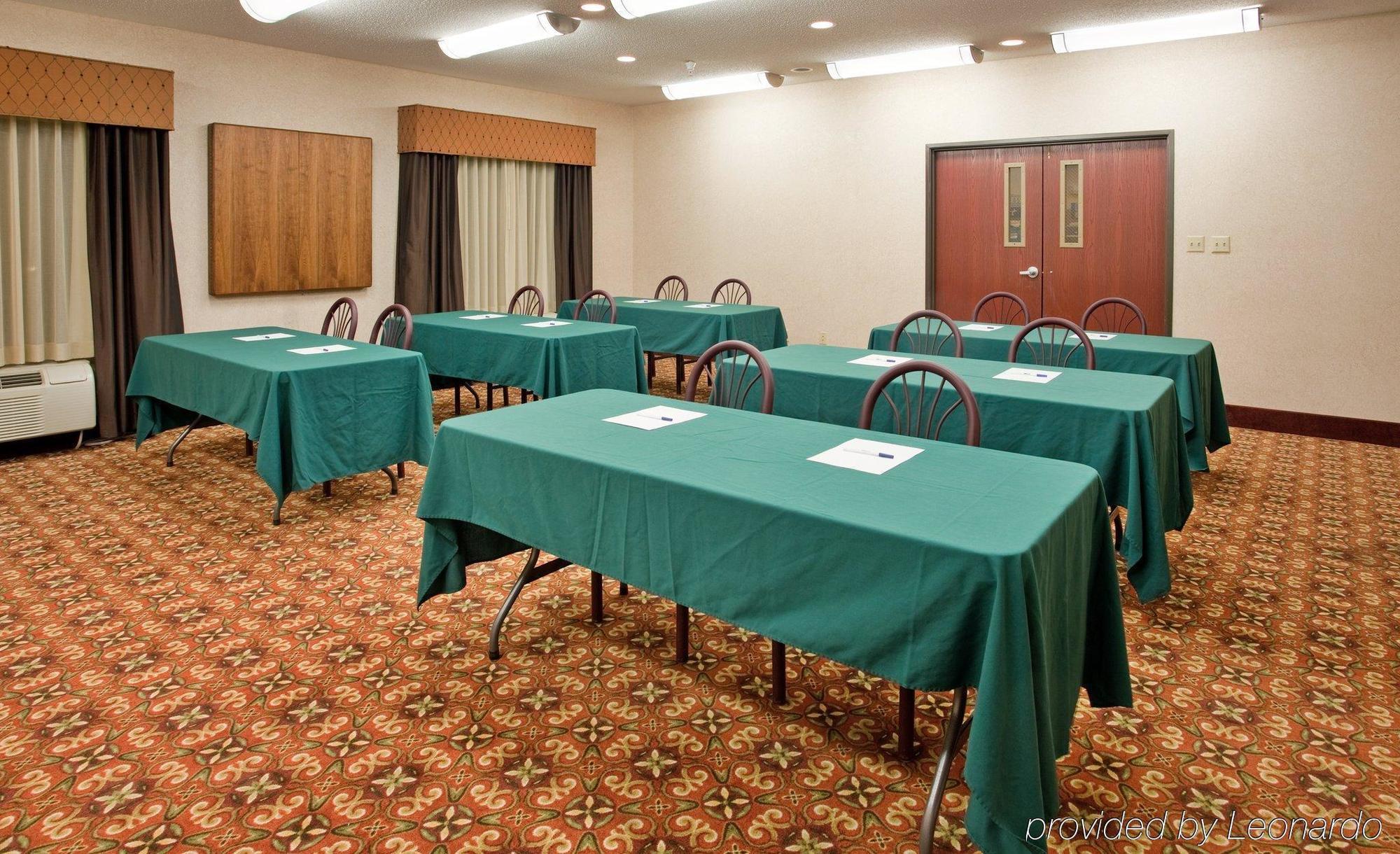 Seasons Inn & Suites Highland Facilités photo